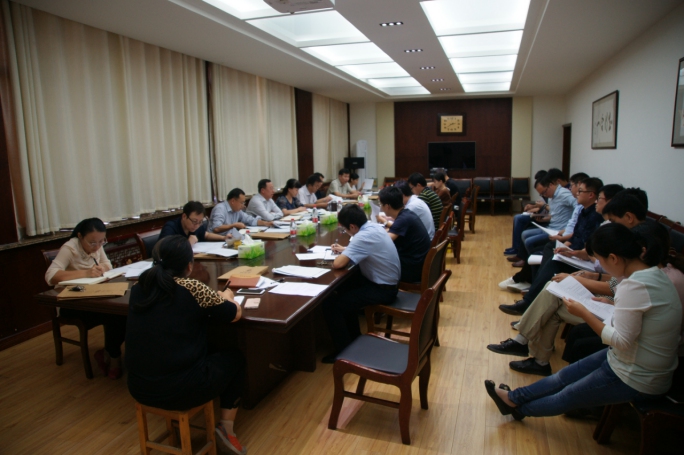 青岛理工大学临沂校区召开2019年教学实验仪器设备购置预算论证会